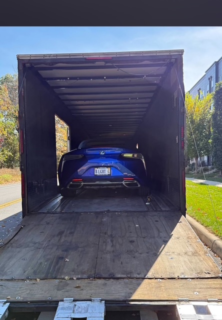 multiple cars third image